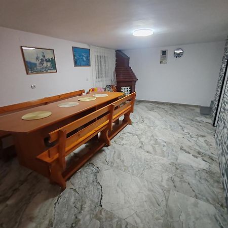 Trei Insule Home Αράντ Εξωτερικό φωτογραφία